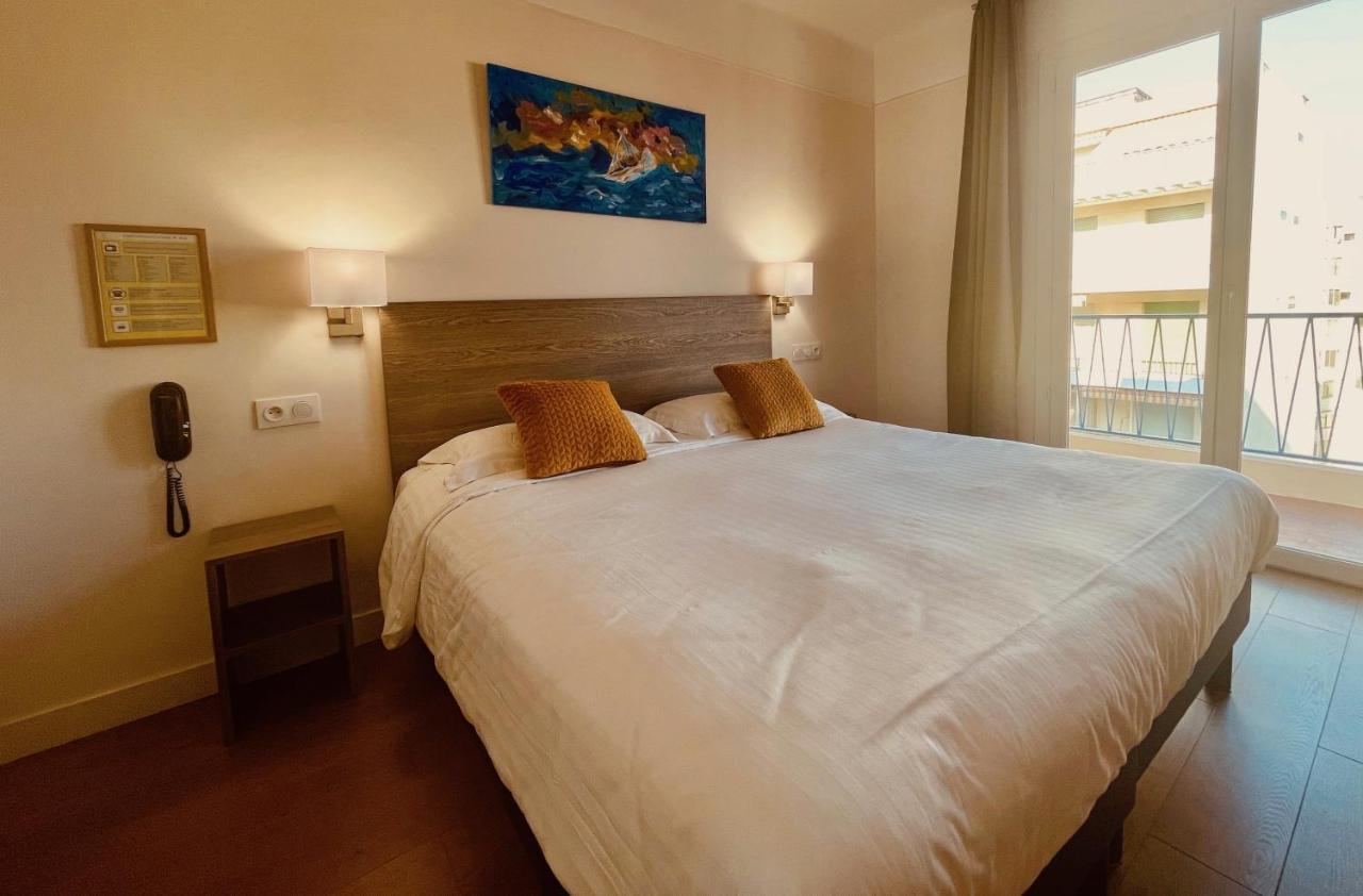 Hotel Courbet Juan-les-Pins Ngoại thất bức ảnh