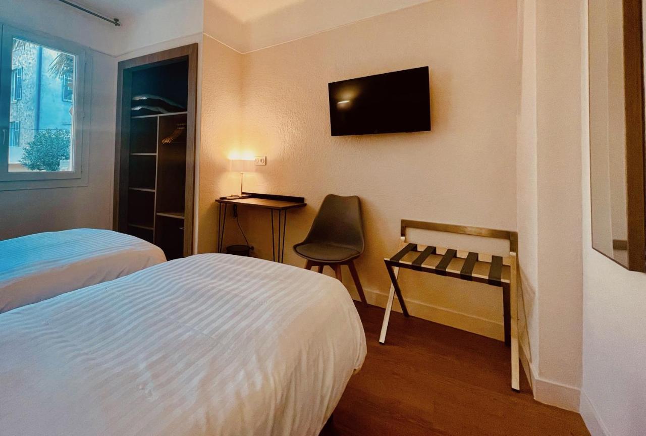 Hotel Courbet Juan-les-Pins Ngoại thất bức ảnh