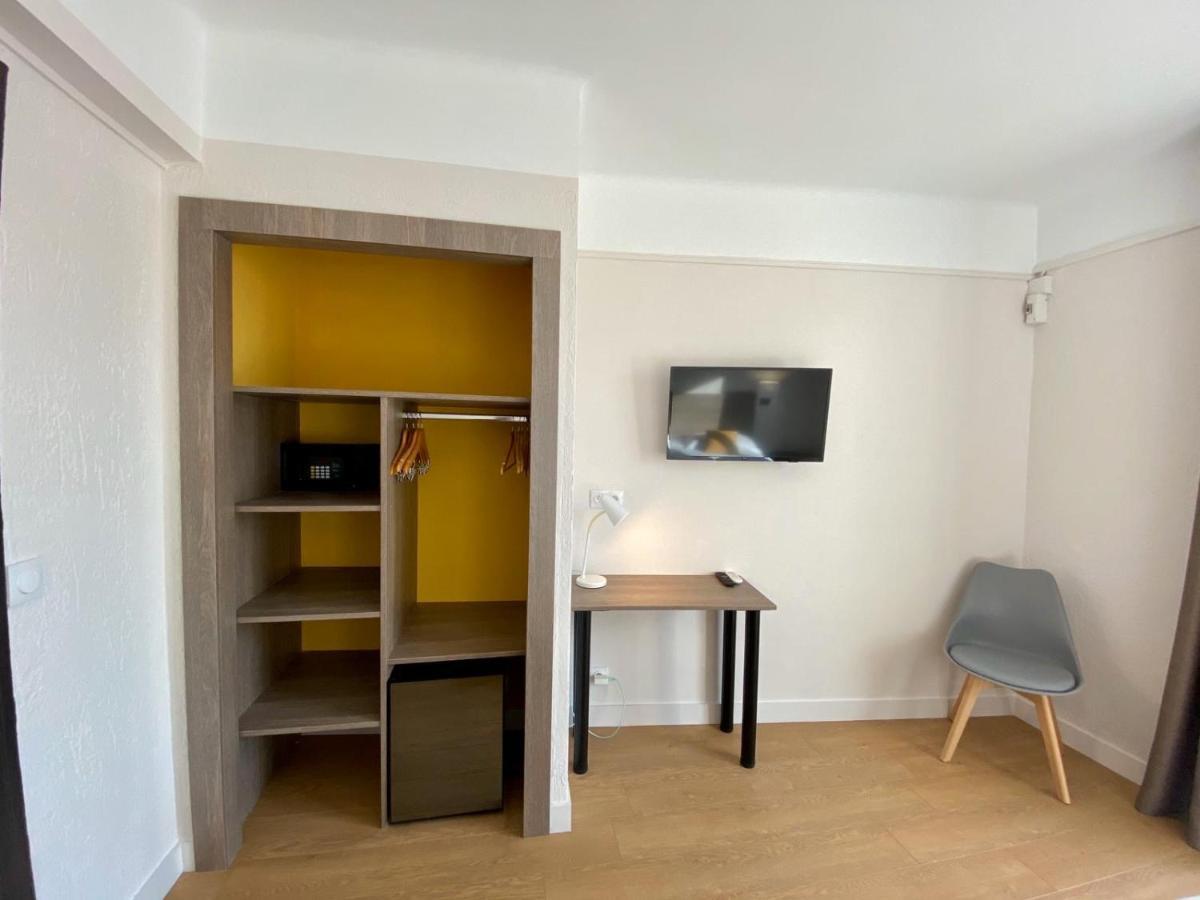 Hotel Courbet Juan-les-Pins Ngoại thất bức ảnh